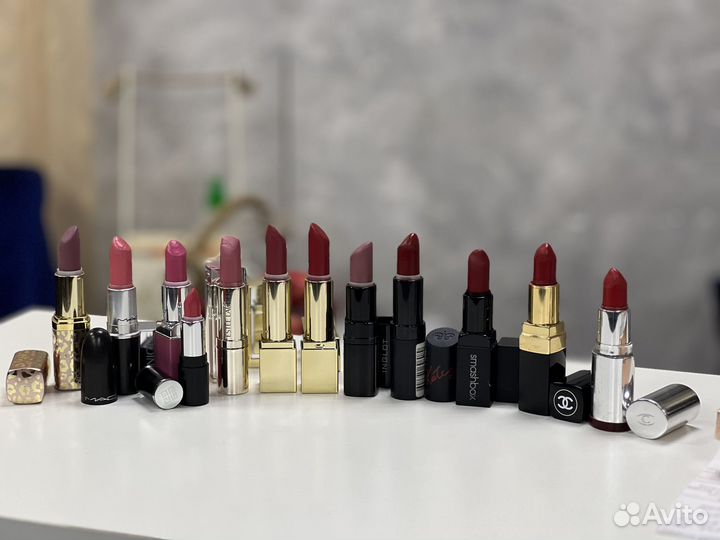 Блеск для губ помада