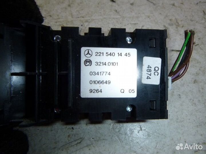 Кнопка стояночного тормоза mercedes benz W221 2005