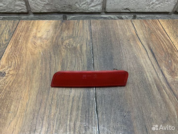 Renault Duster (2012) Отражатель задний LH RH