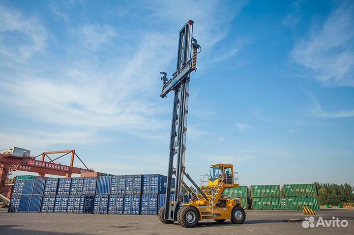 Контейнерный погрузчик (ричстакер) XCMG XCH907K, 2023