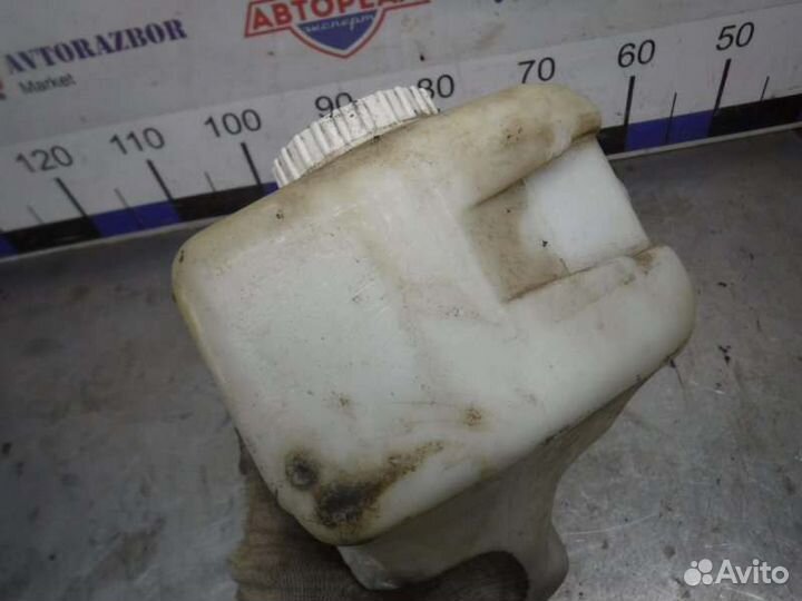 Бачок омывателя Ваз 2112 1.5 16V 2000