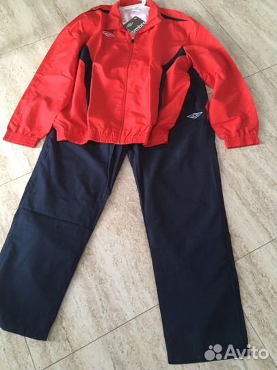 Спортивный костюм новый