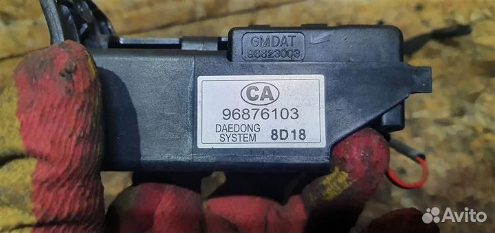 Активатор замка крышки бензобака Chevrolet Captiv