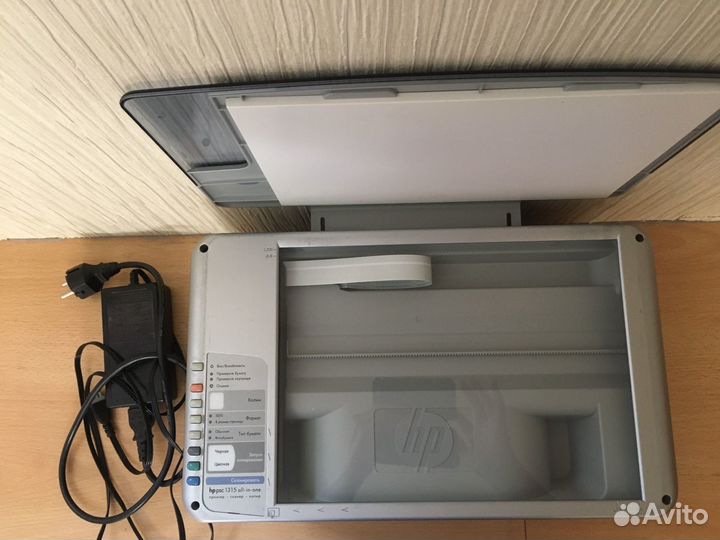 Цветной струйный hp1315 принтер, сканер, копир
