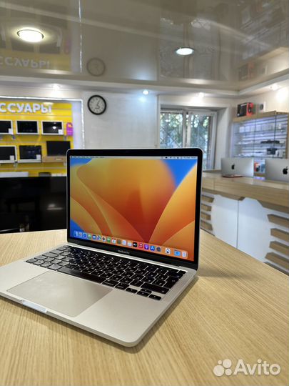 Macbook Pro 13 2020 m1 16/512gb Silver