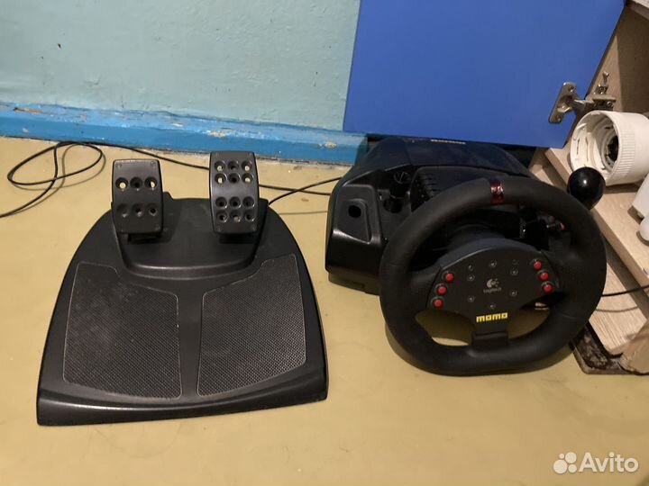 Руль logitech momo racing 900 градусов