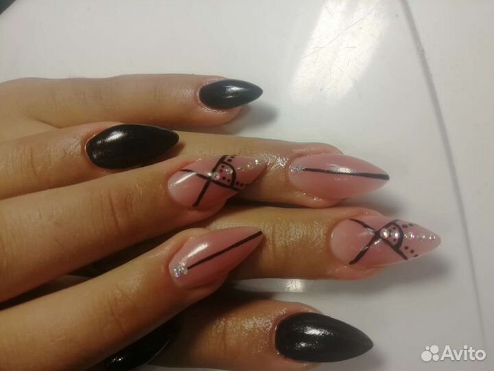 Наращивание и коррекция ногтей