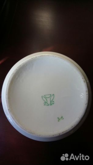 Первомайский фарфор ваза (Песочное)