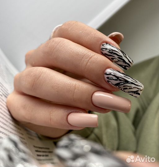 Маникюр и педикюр