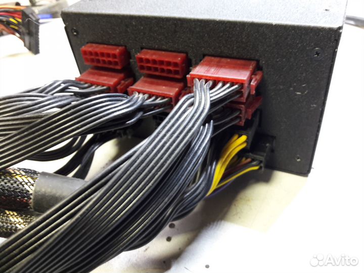 Блок питания Enermax Platimax EPM1350EWT 1350W