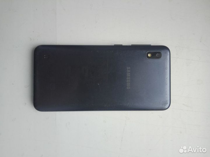 Samsung Galaxy A10, 2/32 ГБ