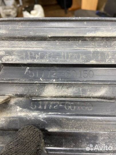 Накладка подножки левой Toyota Land Cruiser Prado