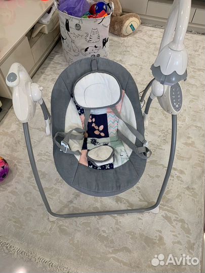 Продам детскую качелю