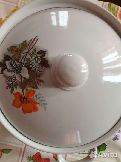 Супница Хайта