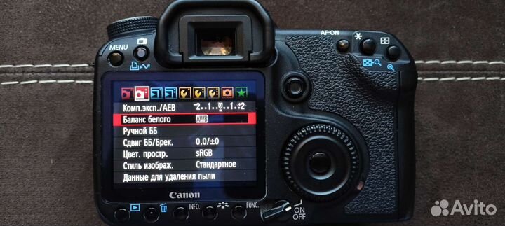 Canon eos 50D с объективом