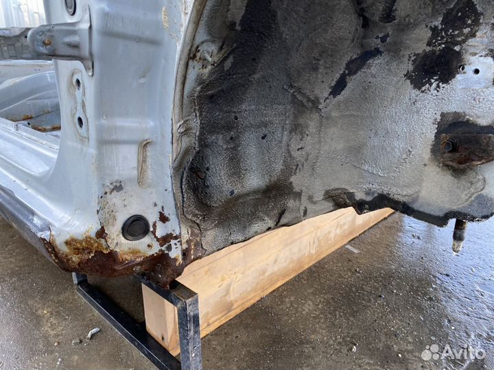 Лонжерон Kia RIO 3 Прав