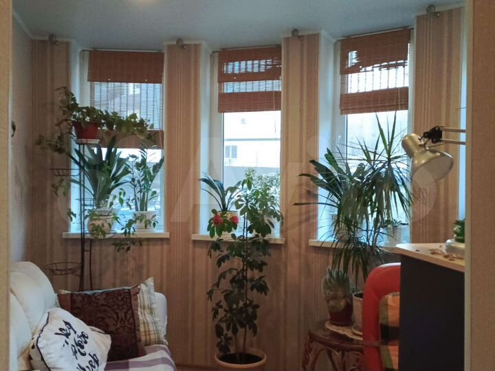 2-к. квартира, 58 м², 3/12 эт.