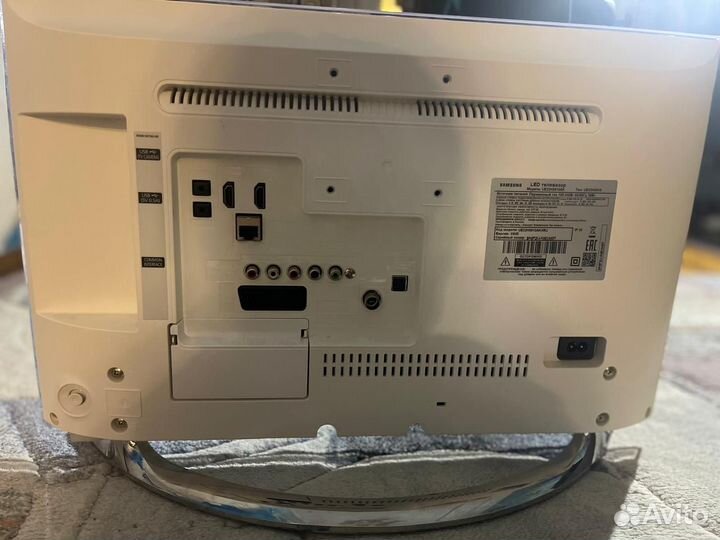 Телевизор samsung