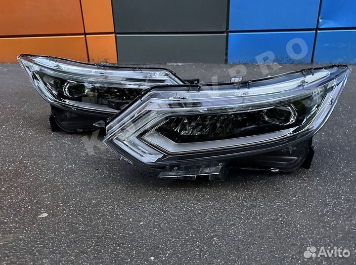 Фара левая и правая Nissan Qashqai 2 j11 LED