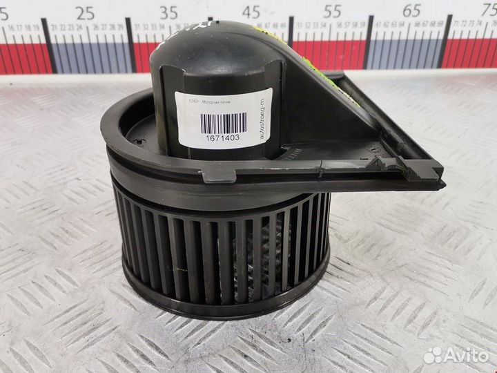 Моторчик печки для Audi A4 B5 8D1819021A