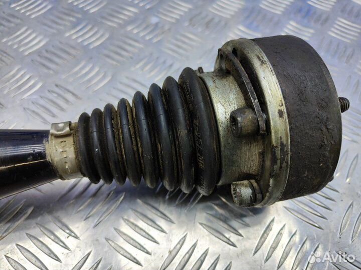 Привод передний правый Volkswagen Polo 5 MK5 1.6