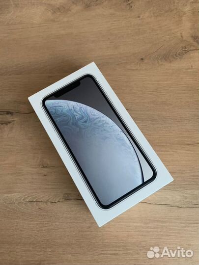 iPhone XR 64gb белый