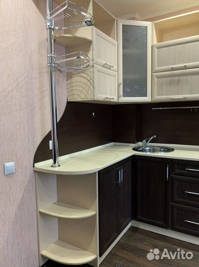 Кухня бу с техникой