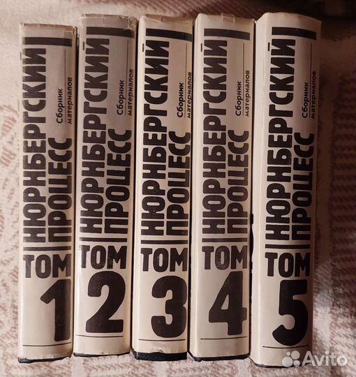 Книги и буклеты по военной истории и революции