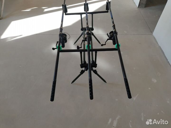 Карповый набор на 3 уд с род подом и сигналками