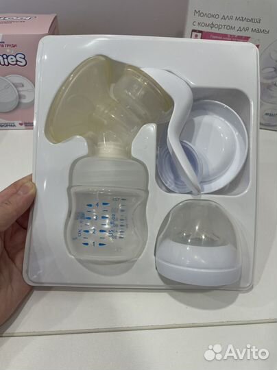 Молокоотсос и вкладыши для груди