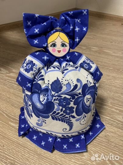 Грелка на чайник новая барыня гжель