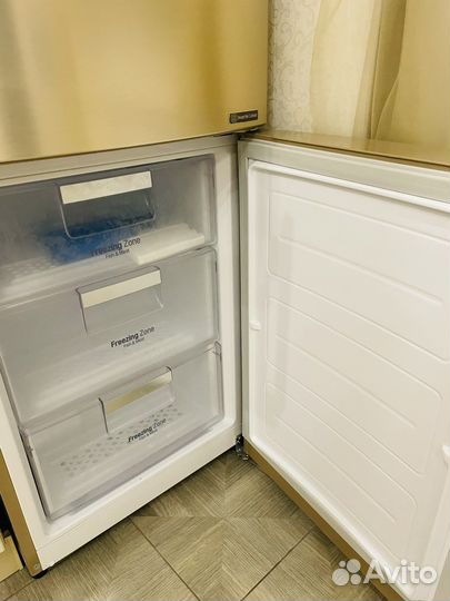 Холодильник LG Inverter No frost