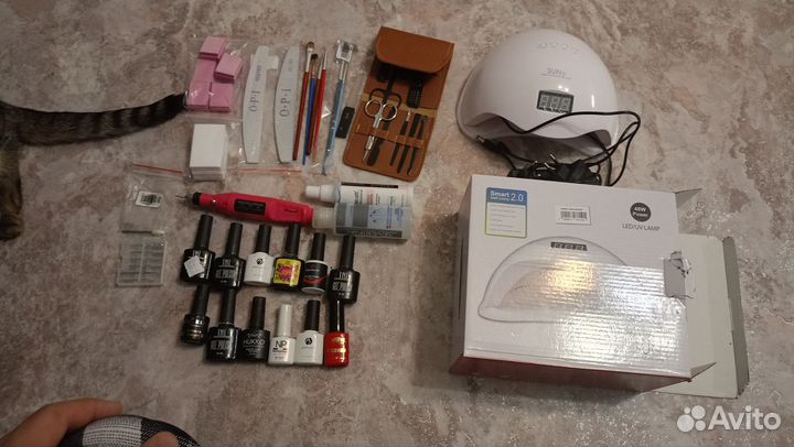 Маникюрный набор с лампой