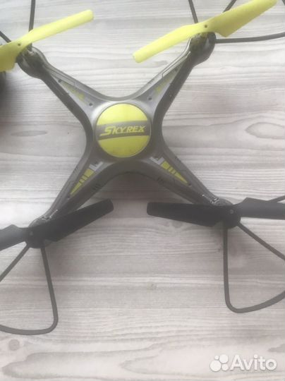Квдрокоптер starex