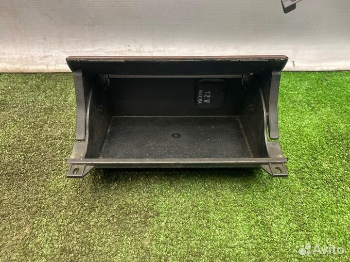 Пепельница Mercedes-Benz