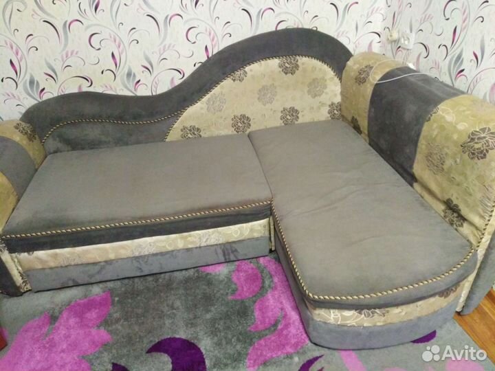 Угловой диван