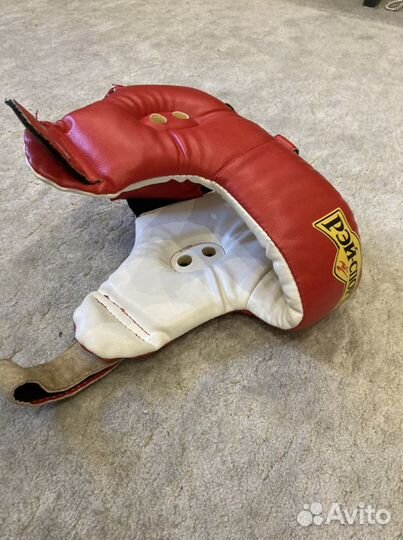 Шлем для единоборств