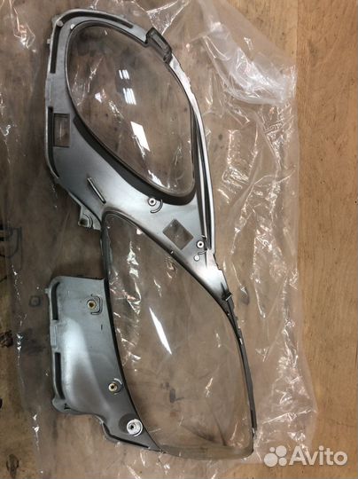 Стекло оригинальное Lexus GS 2005год