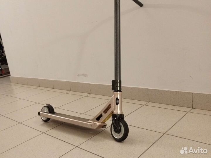 Трюковой самокат explore эксплотировался 2 месеца