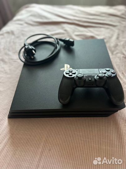 Sony PS4 pro 1tb