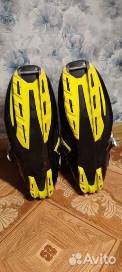 Лыжные ботинки fischer