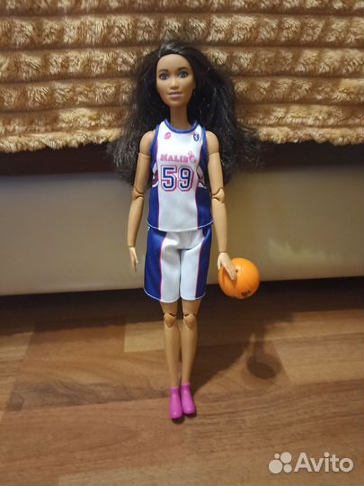 Кукла барби