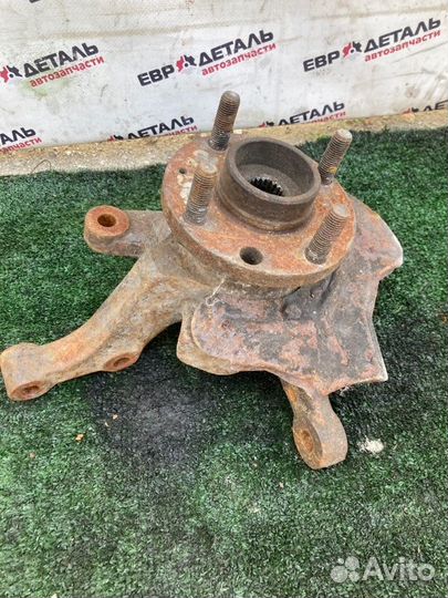 Кулак поворотный передний правый Chevrolet Aveo