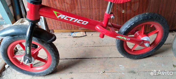 Детский беговел