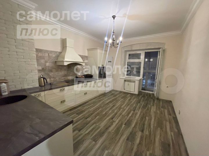 2-к. квартира, 89 м², 11/12 эт.