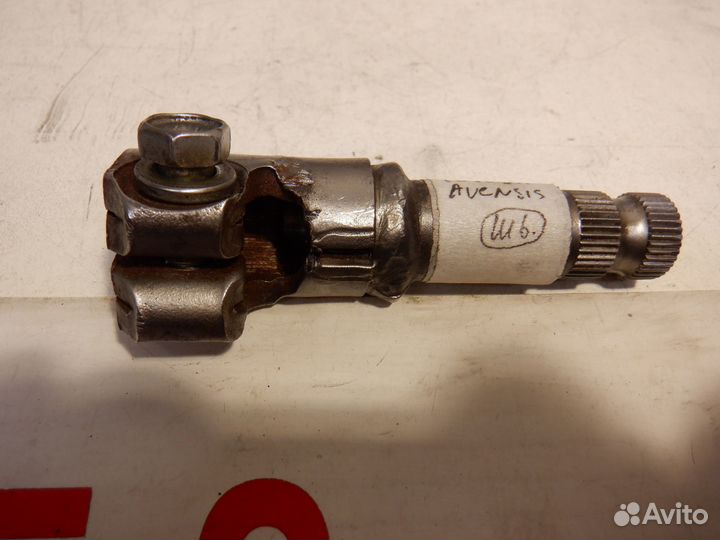 Карданчик Вал рулевой Toyota Avensis 3ZR 2.0 л