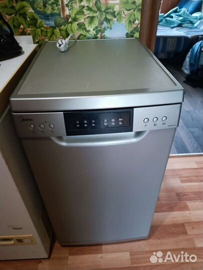 Посудомоечная машина 45 см буMidea