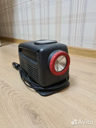 Компрессор автомобильный