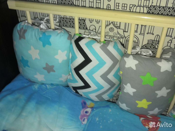 Бортики в детскую кроватку