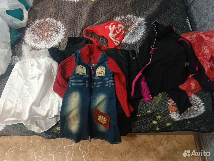 Одежда детская для девочки 4-5 лет